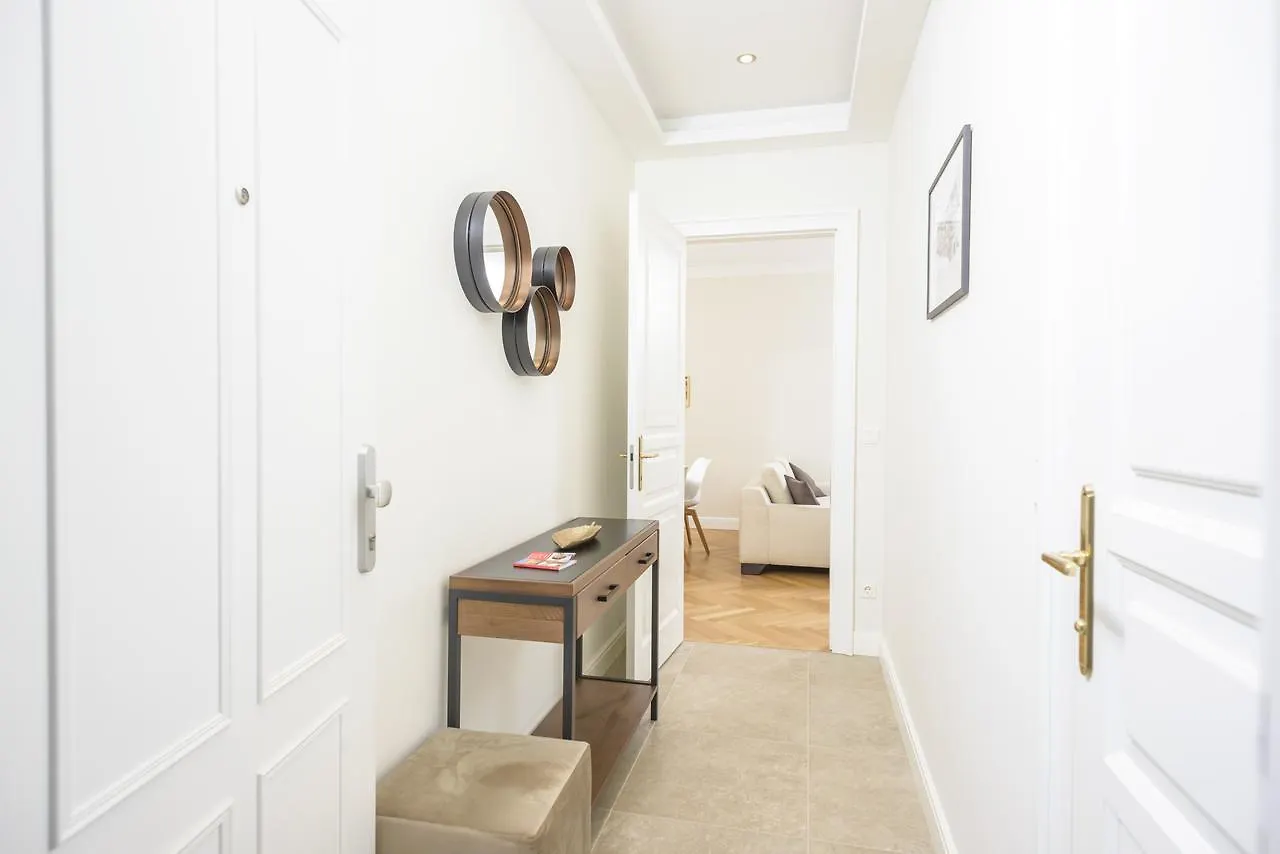 Belvedere De Luxe By Welcome2Vienna Apartment  Vienna